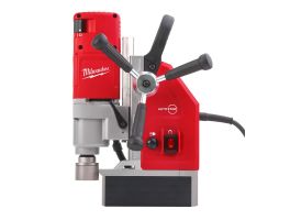 Kernboormachine met magneetvoet